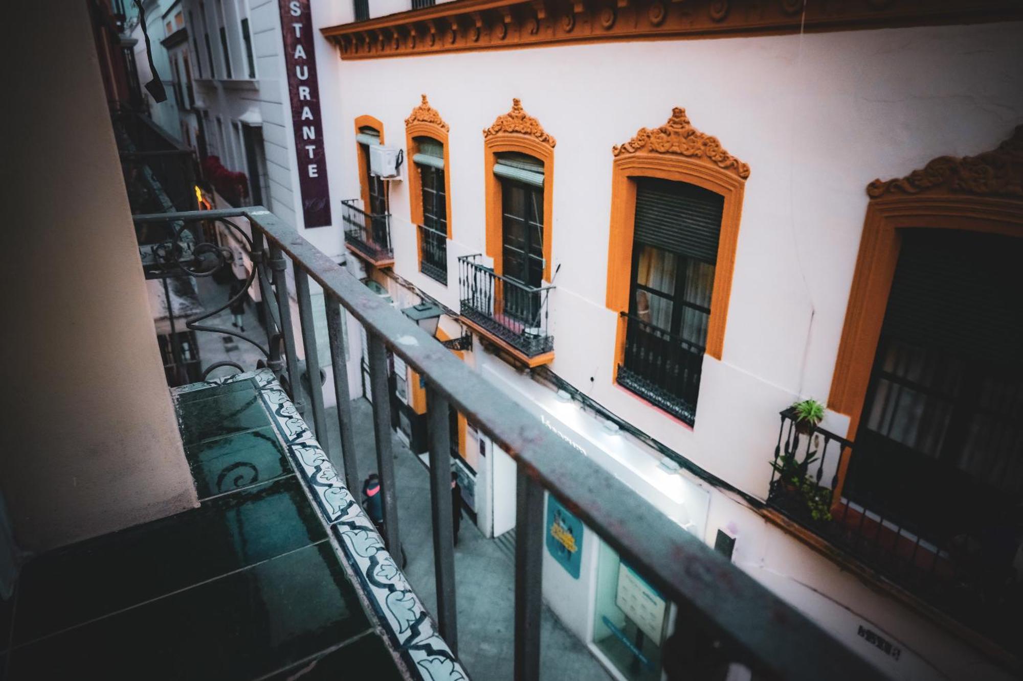 Apartamentos San Roque Σεβίλλη Εξωτερικό φωτογραφία