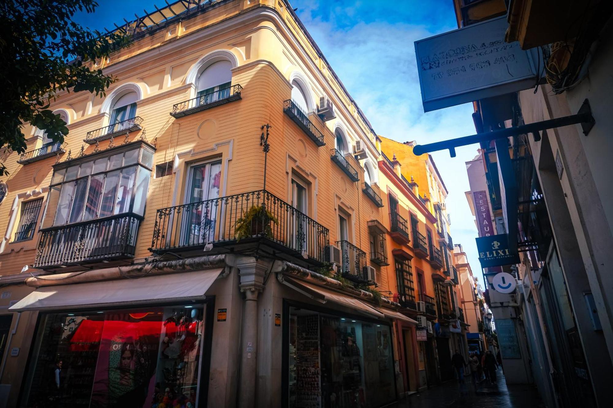 Apartamentos San Roque Σεβίλλη Εξωτερικό φωτογραφία